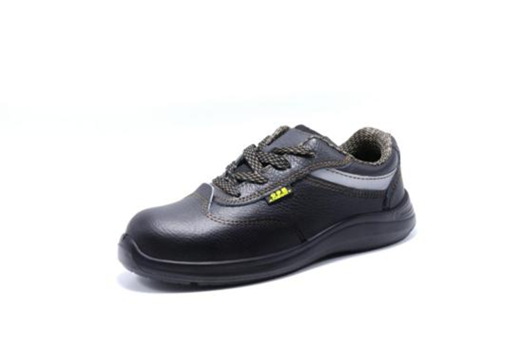 勞保鞋的保護能力是否與工作場所的安全要求相匹配?